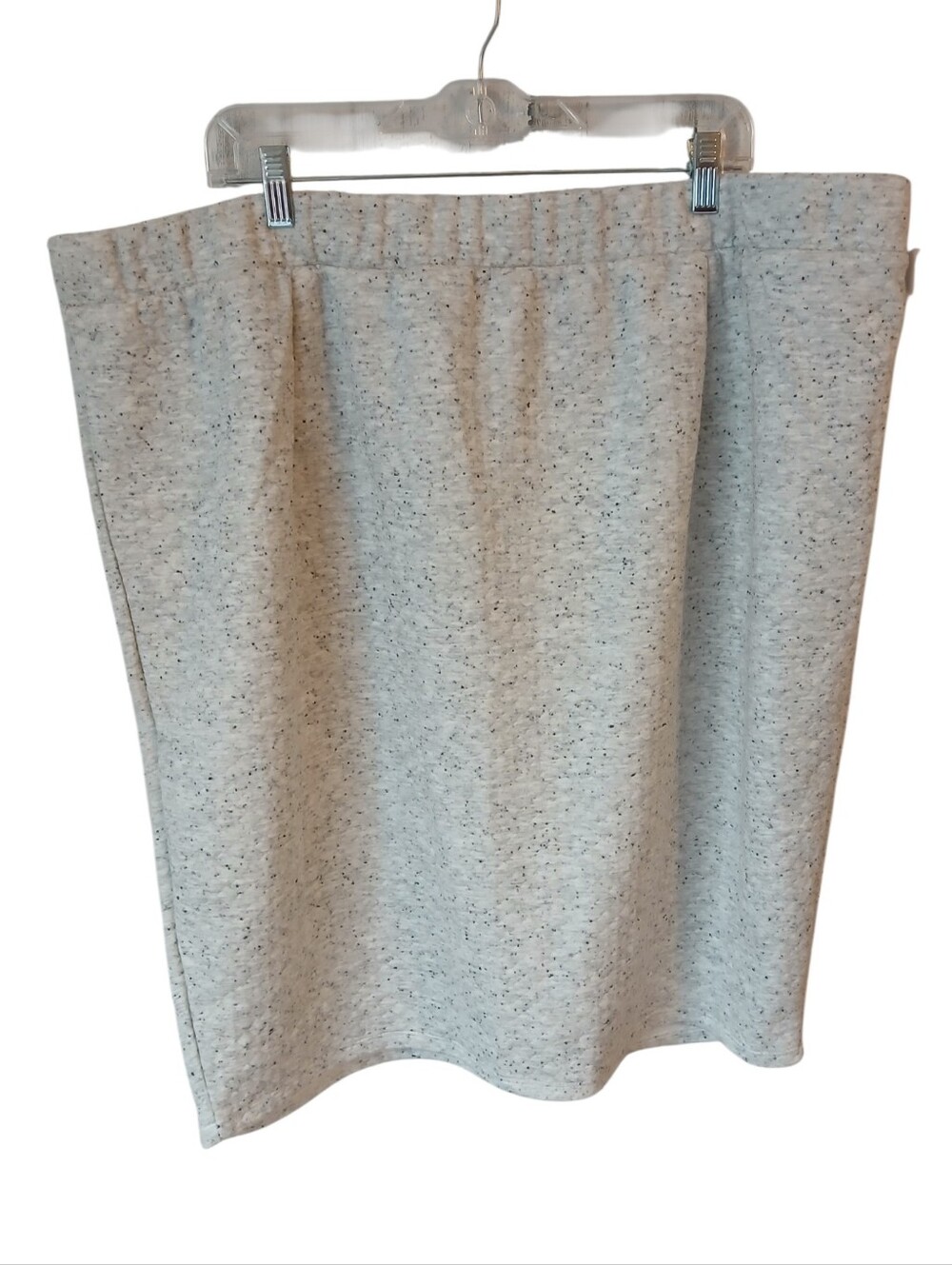 Lane Bryant Livi Gray Speckled Skirt Size 26/28 NWT
